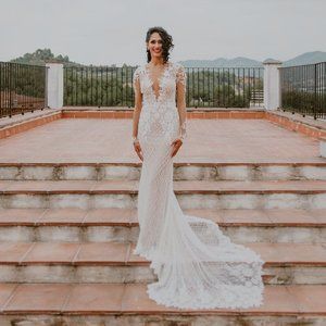 Galia Lahav "Rhiannon" Wedding Gown (US Size 4)